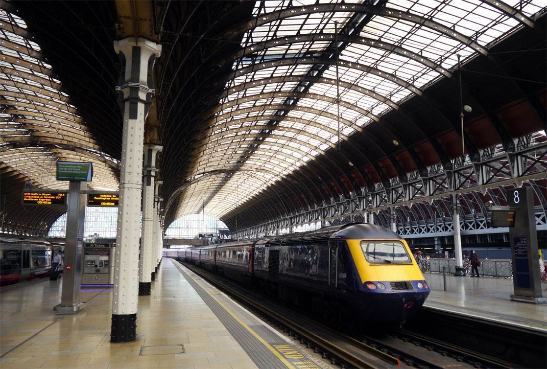 PADDINGTON STATION