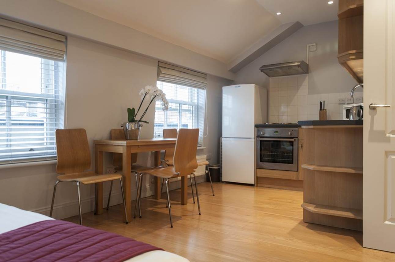 Designer Rooms