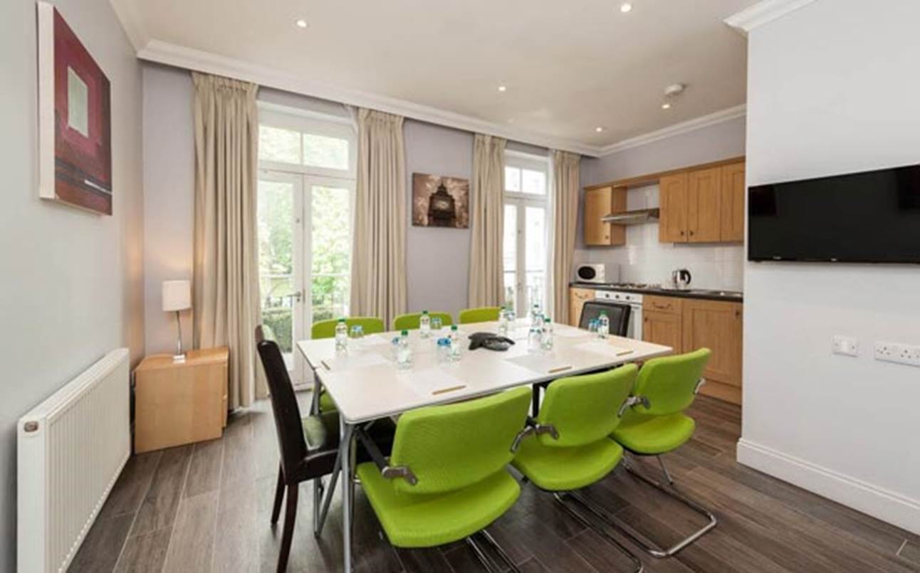 Superior Apartment